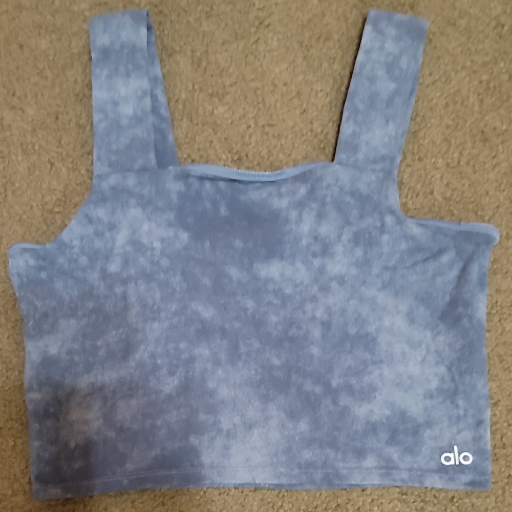 Alo Cloud Wash Blue Crop Tank - READ DESCRIPTION
